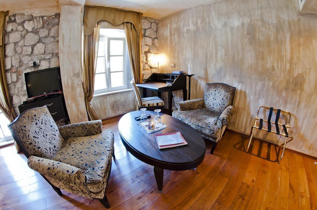 Boutique Hotel Astoria Kotor Buitenkant foto