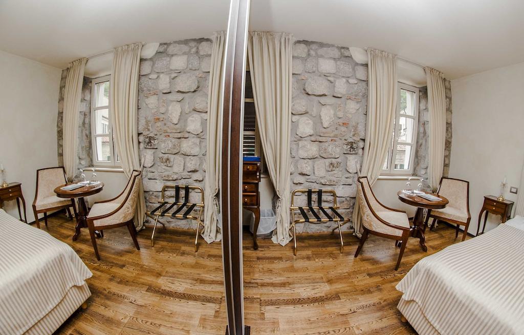 Boutique Hotel Astoria Kotor Buitenkant foto